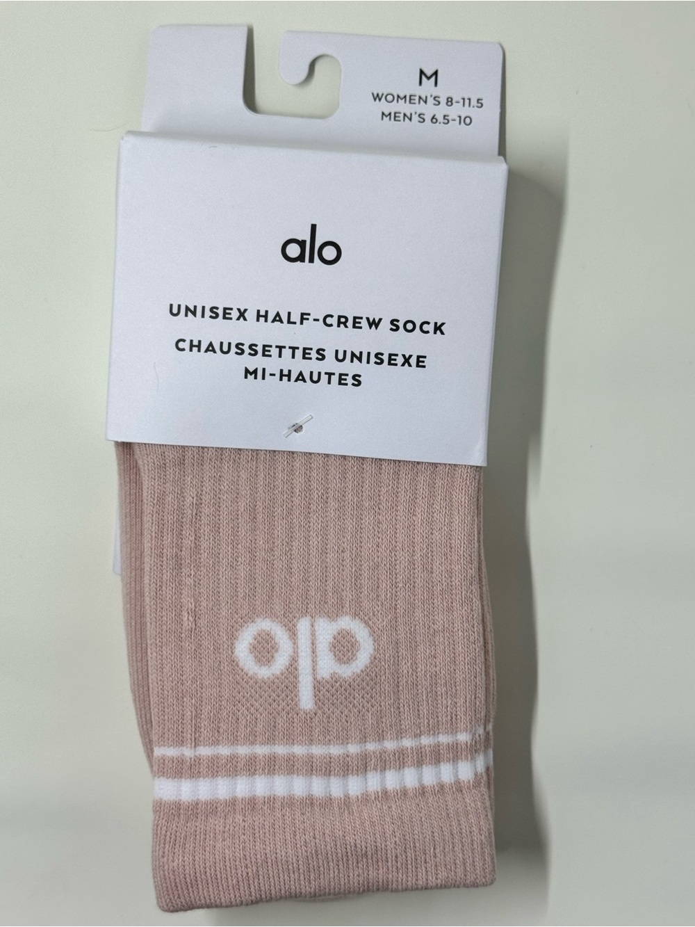 Alo Yoga Unisex Half-Crew Socks Pink Quartz White Size M NWT